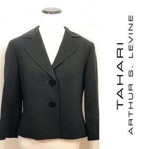 TAHARI Black Crop Swing Jacket